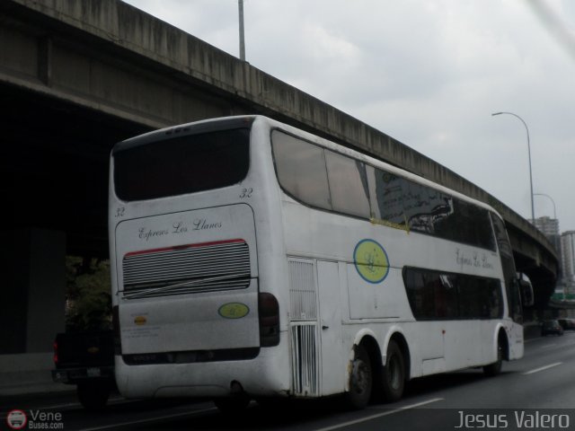 Expresos Los Llanos 032 por Jes�s Valero
