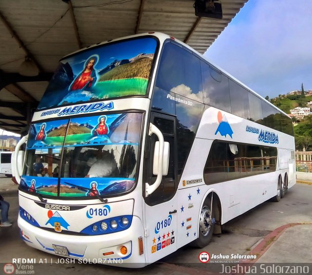 Expresos M�rida 0180 por Joshua Sol�rzano