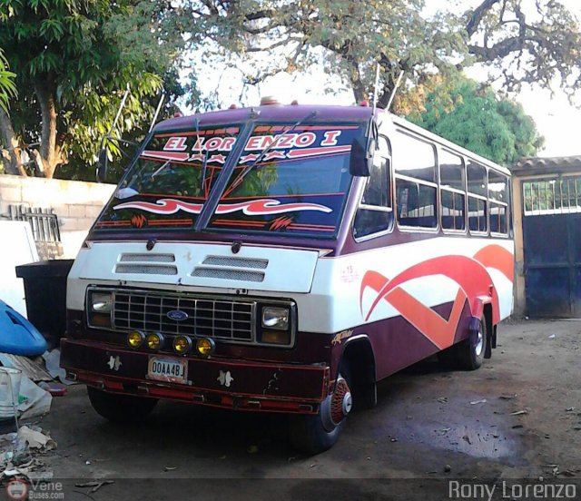 L�nea Hermanos Unidos S.C. 15 por Jes�s Valero