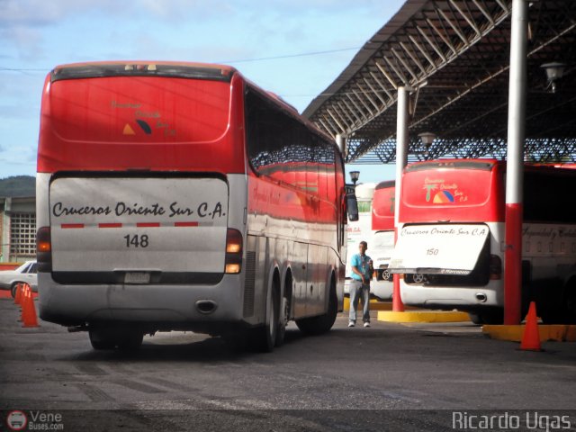 Cruceros Oriente Sur 148 por Ricardo Ugas