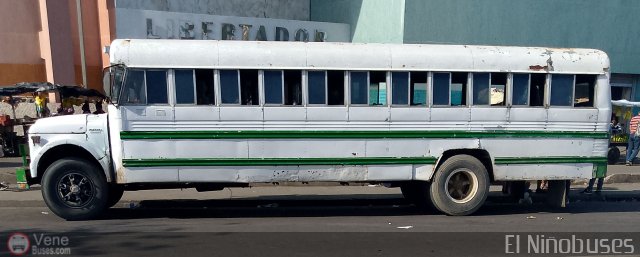 ZU - Colectivos Los Laureles C.A 14 por �ngel Delgado