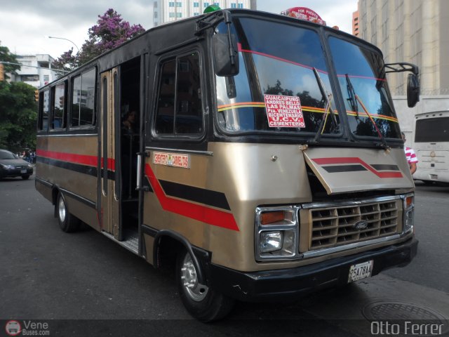 DC - A.C. de Transporte Roosevelt 033 por Otto Ferrer