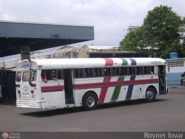 Transporte Agua Blanca 45 por Royner Tovar