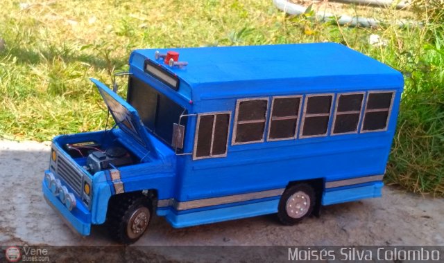 Maquetas y Miniaturas O1 Wayne  por Mois�s Silva Colombo