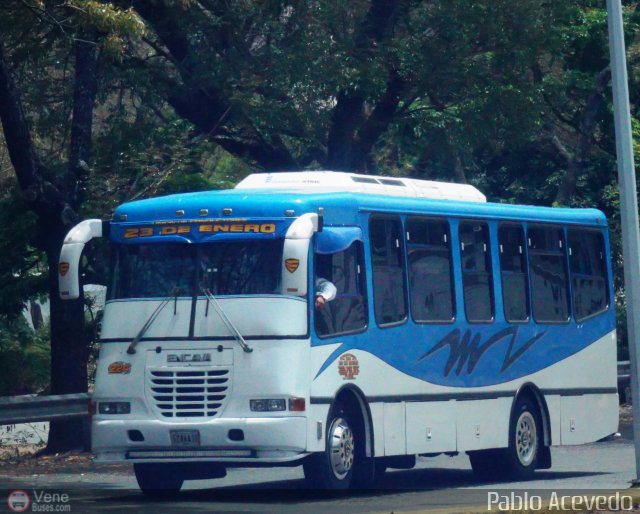 U.C. 23 de Enero 224 por Pablo Acevedo