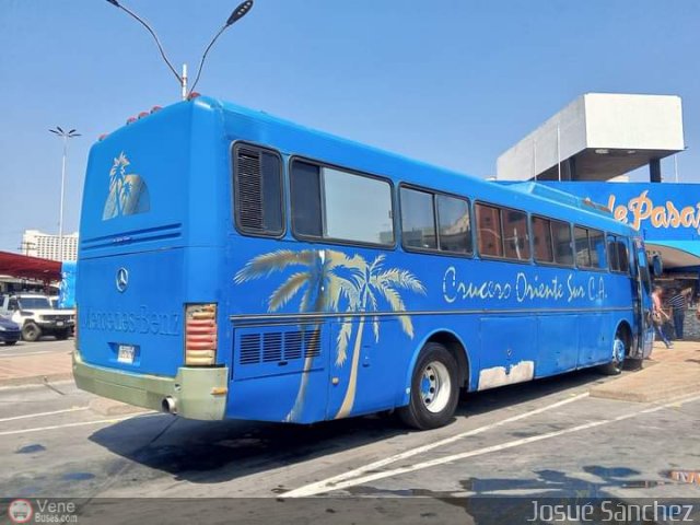 Cruceros Oriente Sur 110 por Josue Snchez