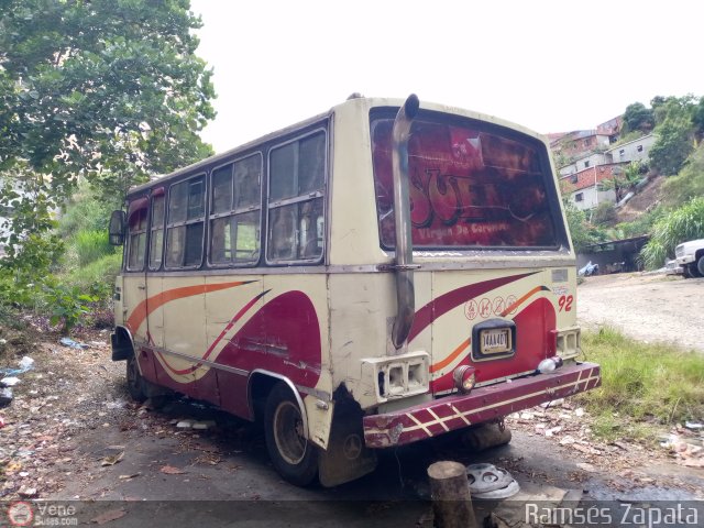 En Chiveras Abandonados Recuperaci�n 92 por Rams�s Zapata