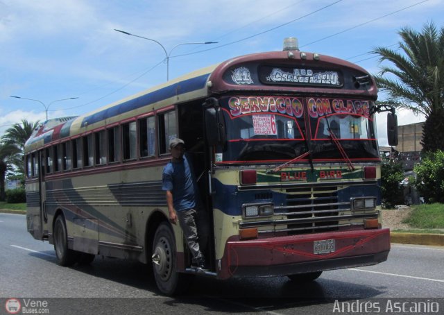 Cooperativa Carlos Arvelo 11 por Andrs Ascanio