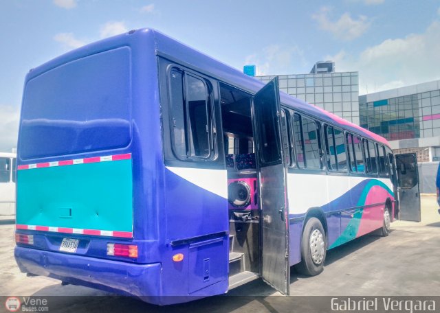 Organizaciones Unidas de C. Caracas - La Guaira 322 por Gabriel Vergara