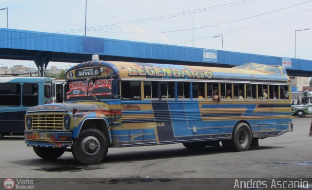 Transporte Arvelo 05 por Andrs Ascanio
