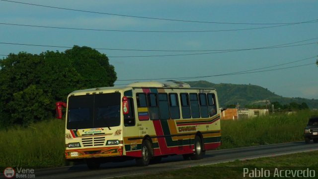 Cooperativa Canaima 46 por Pablo Acevedo