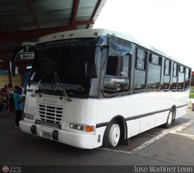 Ejecutivos del Milenio 99 por Oliver Castillo