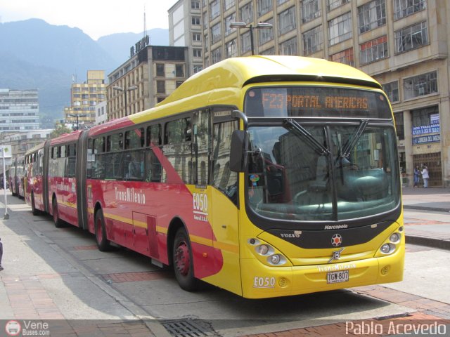 TransMilenio E050 por Pablo Acevedo