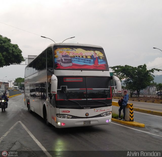 Transporte La Chinita XXI 0011 por Alvin Rondn