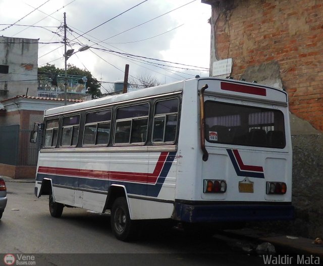 DC - A.C. de Transporte Roosevelt 103 por Waldir Mata