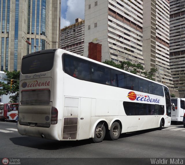 Expresos Occidente 371 por Waldir Mata