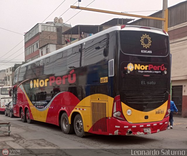 Foto �nibus Brasil.com, por Leonardo Saturno