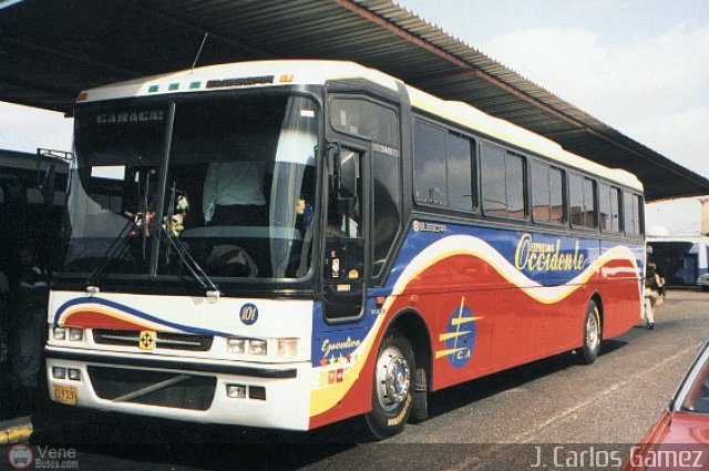 Expresos Occidente 101 por J. Carlos G�mez