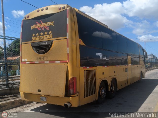 Expresos Del Lago 1674 por Sebasti�n Mercado
