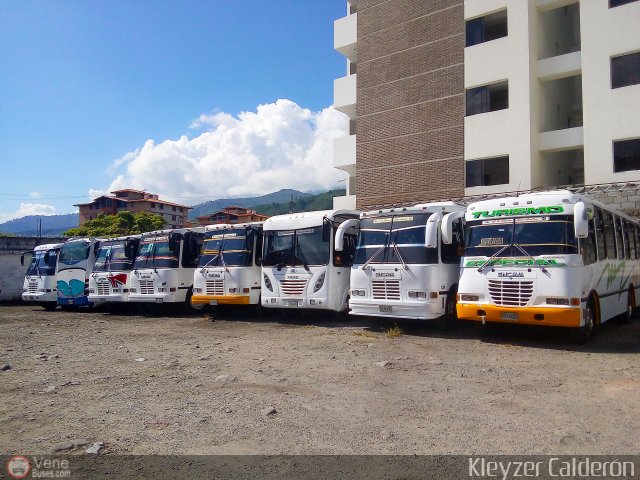 Garajes Paradas y Terminales Merida por Kleyzer Caldern