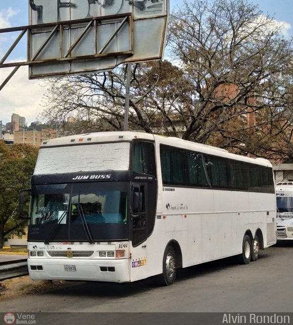 Transporte Los Siervos de Dios 1044 por Alvin Rondn