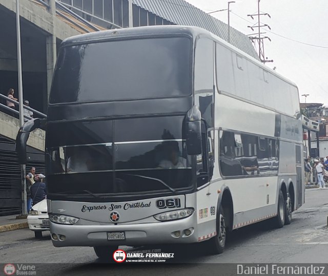 Expresos San Crist�bal 061 por Daniel Fern�ndez