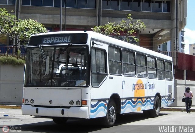 Inst.Nac. de Capacitaci�n y Educaci�n Socialista 999 por Waldir Mata