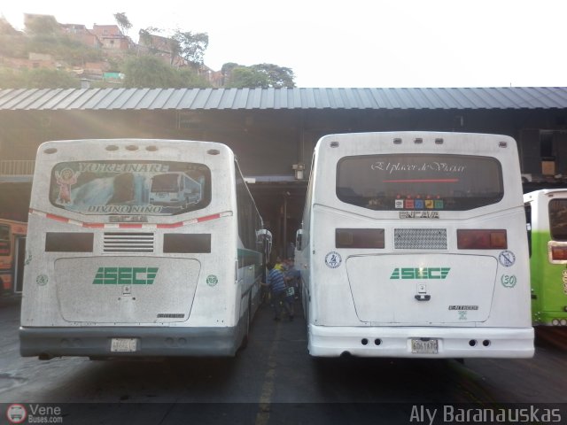 Garajes Paradas y Terminales Caracas por Aly Baranauskas