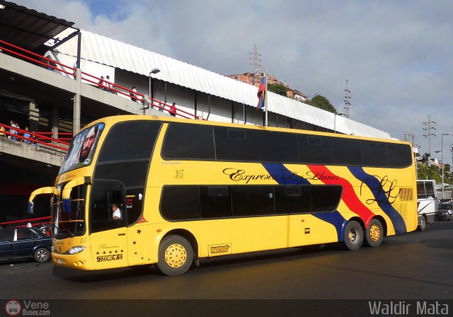 Expresos Los Llanos 305 por Waldir Mata