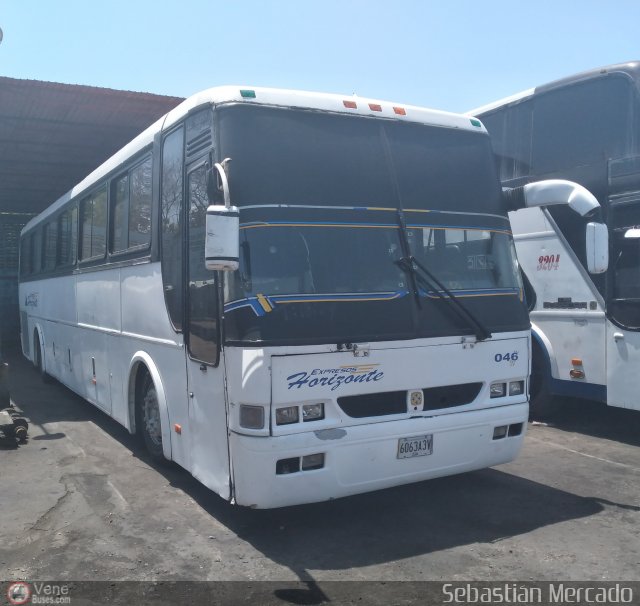 Expresos Horizonte 46 por Sebastin Mercado