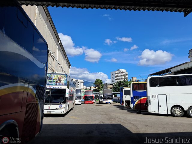 Garajes Paradas y Terminales Caracas-TerPrivEoca por Josue S�nchez