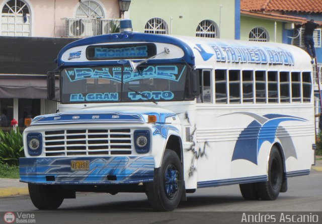 Transporte Palo Negro La Morita 2 032 por Andrs Ascanio