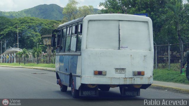 Particular o Desconocido AC4 por Pablo Acevedo