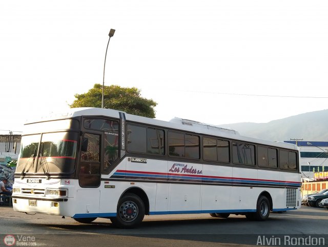 Expresos Los Andes 14 por Alvin Rondn