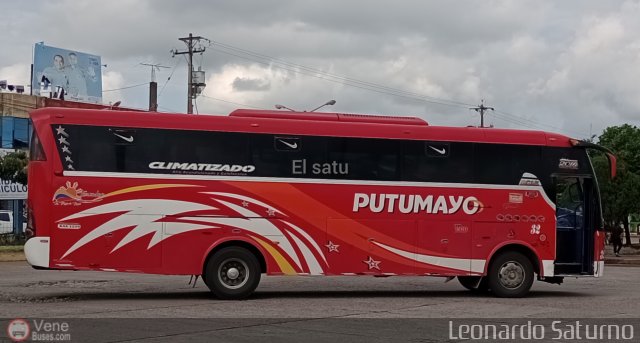 Transporte Putumayo Internacional 32 por Leonardo Saturno