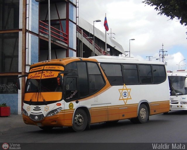 Coop. de Transporte La Candelaria 47 por Waldir Mata