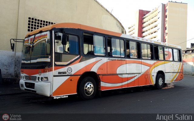 Organizaciones Unidas de C. Caracas - La Guaira 050 por �ngel Sal�n