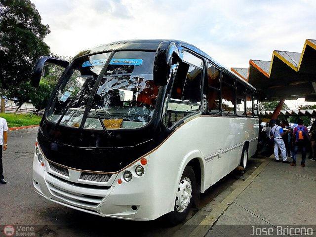 Uni�n L�nea Alberto Adriani C.A. 09 por Jos� Brice�o