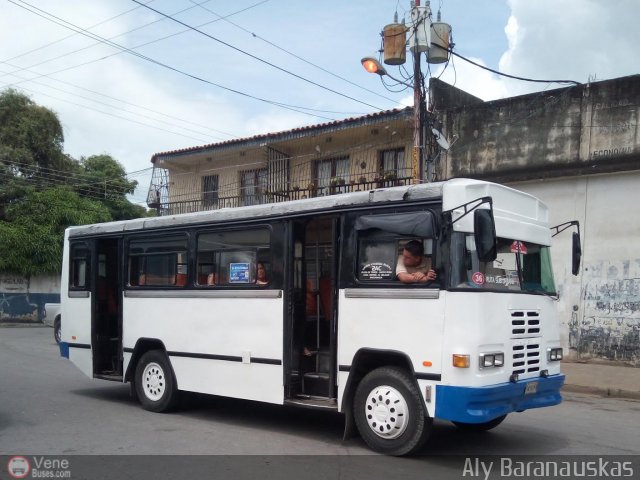 CA - Unin Vivienda Rural A.C. 36 por Aly Baranauskas