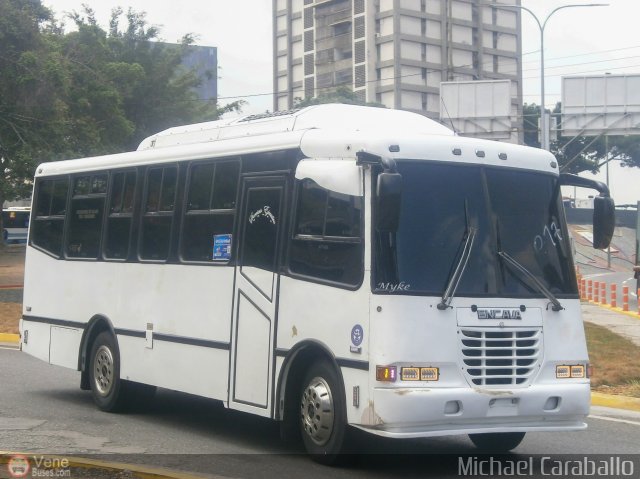 Organizaciones Unidas de C. Caracas - La Guaira 154 por Michael Caraballo