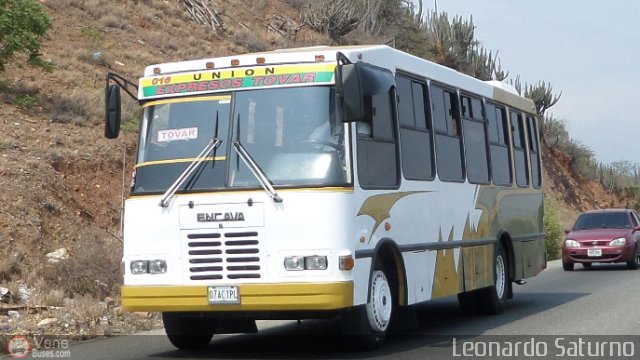 Uni�n Expresos Tovar 16 por Leonardo Saturno
