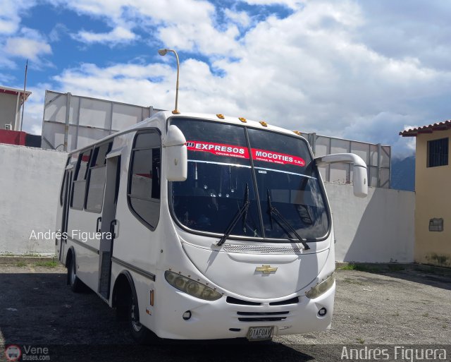 Expresos Mocot�es 19 por Andr�s Figuera