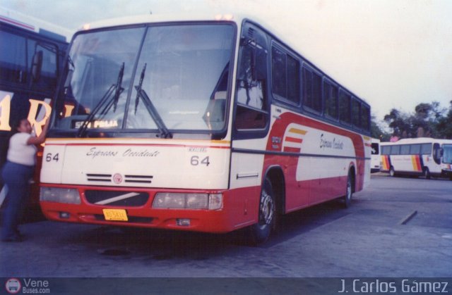 Expresos Occidente 064 por J. Carlos Gámez