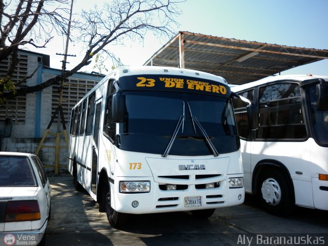 U.C. 23 de Enero 173 por Aly Baranauskas