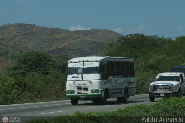 U.C. Serrano Pinto 27 por Pablo Acevedo