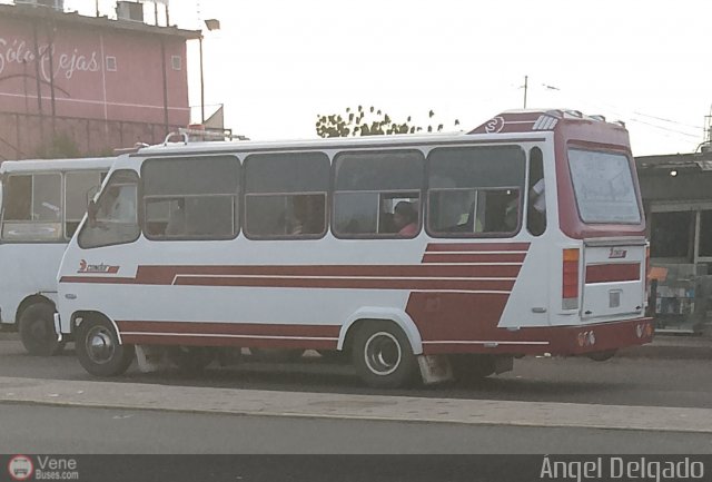 ZU - U.C. Barrio La Polar 084 por �ngel Delgado