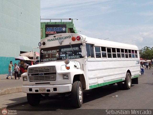 ZU - Colectivos Los Laureles C.A 11 por Sebasti�n Mercado