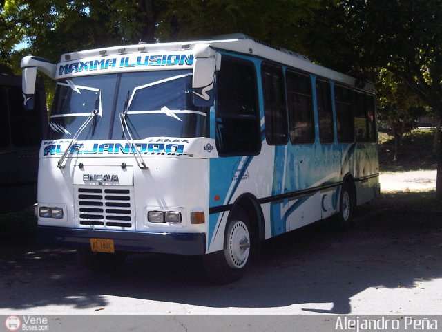 C.U. Caracas - Los Teques A.C. 012 por Alejandro Pe�a