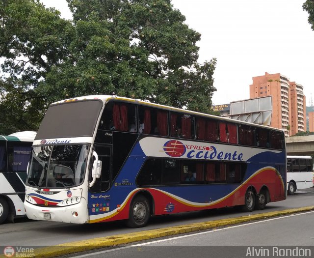 Expresos Occidente 195 por Alvin Rond�n