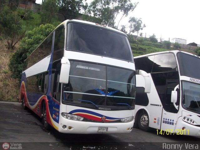 Particular x50 por Ronny Vera